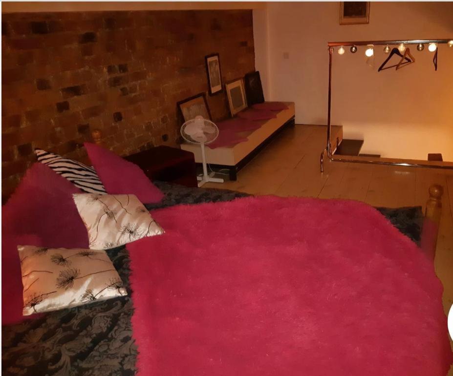 2 Story Studio Apartment Free Parking Included Riga Eksteriør bilde